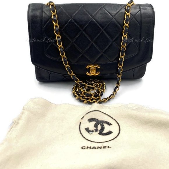 Authentic CHANEL Lambskin Medium Diana Single Chain Single Flap Bag Black gold h - Picture 2 of 12